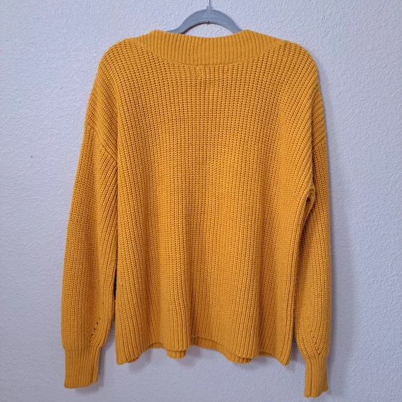 For The Republic Boatneck Chunky Yellow Sweater Large Button Boxy Size Medium - Picture 8 of 8